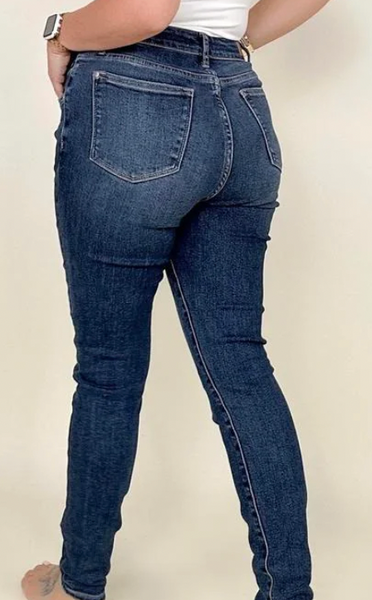 JUDY BLUE V-Stitching Skinny Hi Rise Jeans